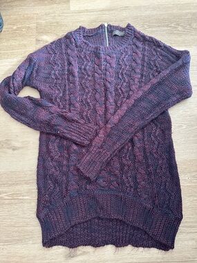Suzy Shier Cable-Knit Crewneck Sweater in Deep Plum